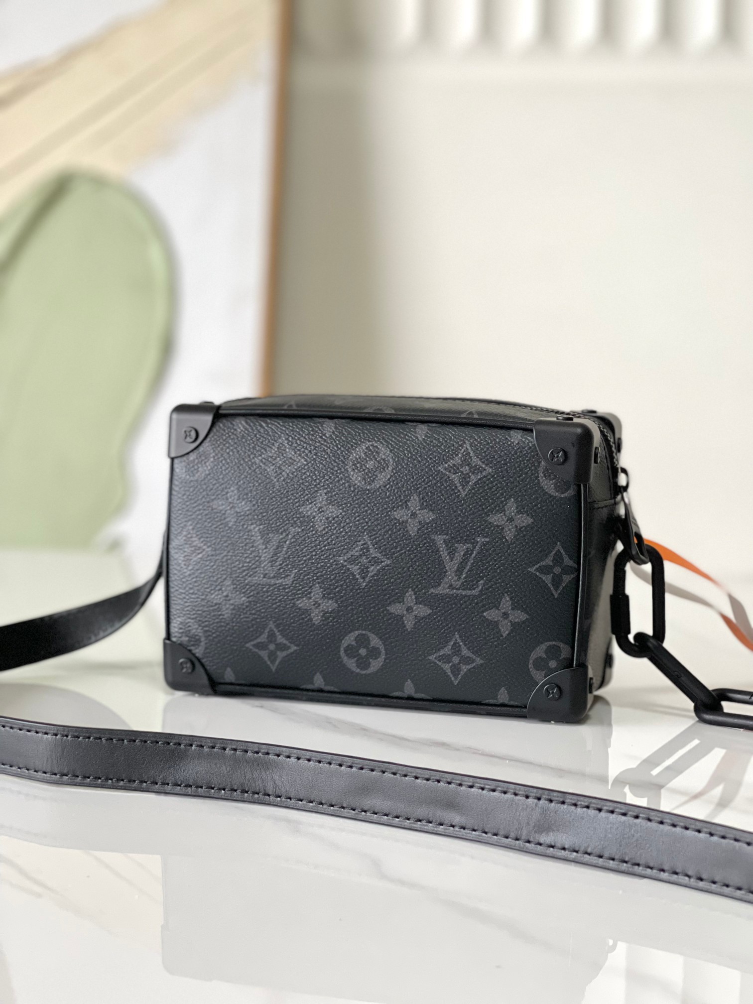 LV Bag M44735
