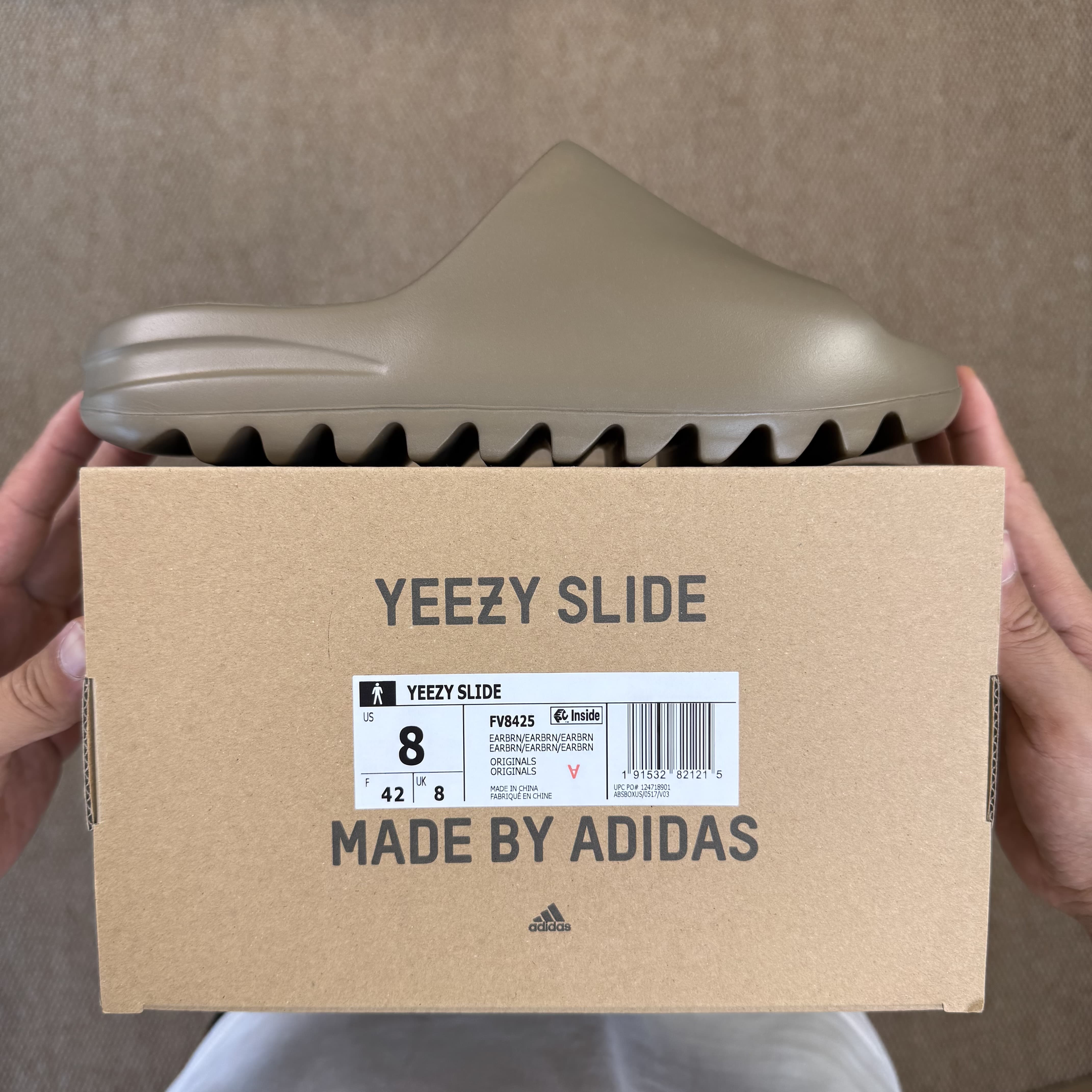 Yeezy Slide FV8425