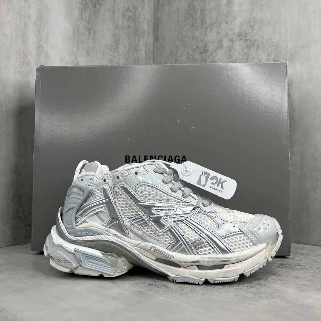 Balenciaga Runner 7.0 2023