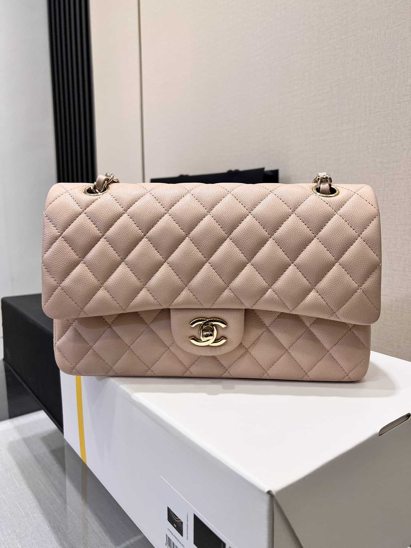Chanel CF Classic Flap