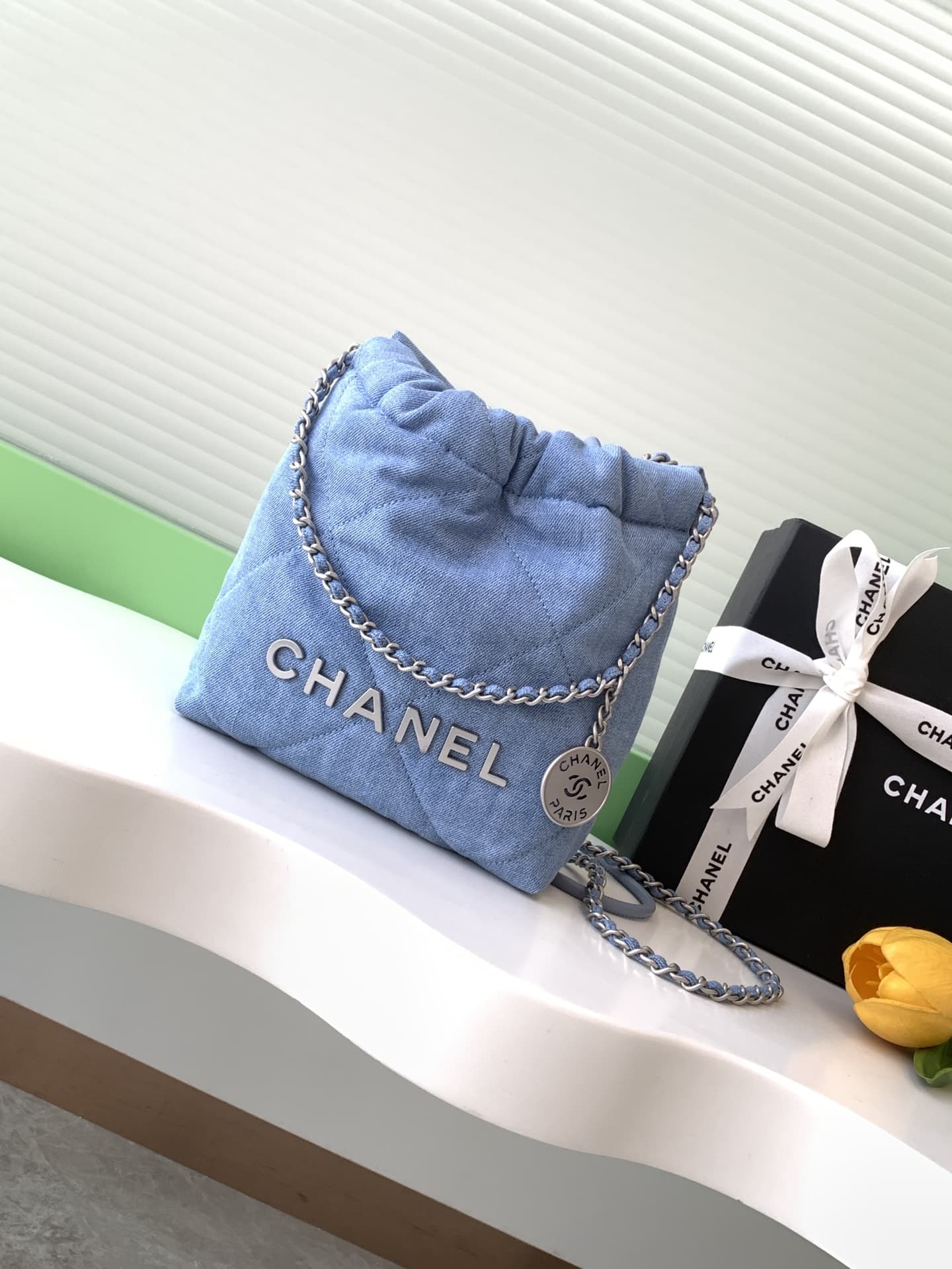 Chanel 22 Bag AS3980