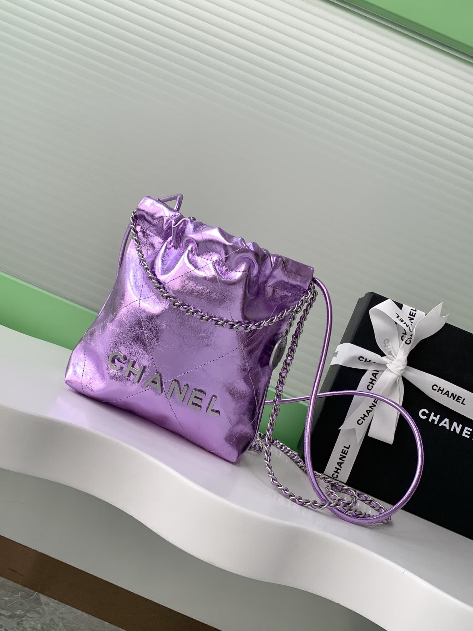 Chanel 22 Bag AS3980