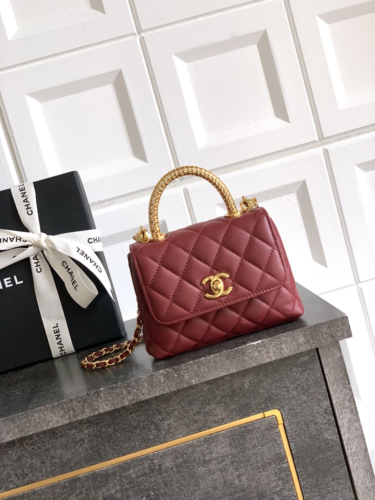 Chanel Coco Handle 2214