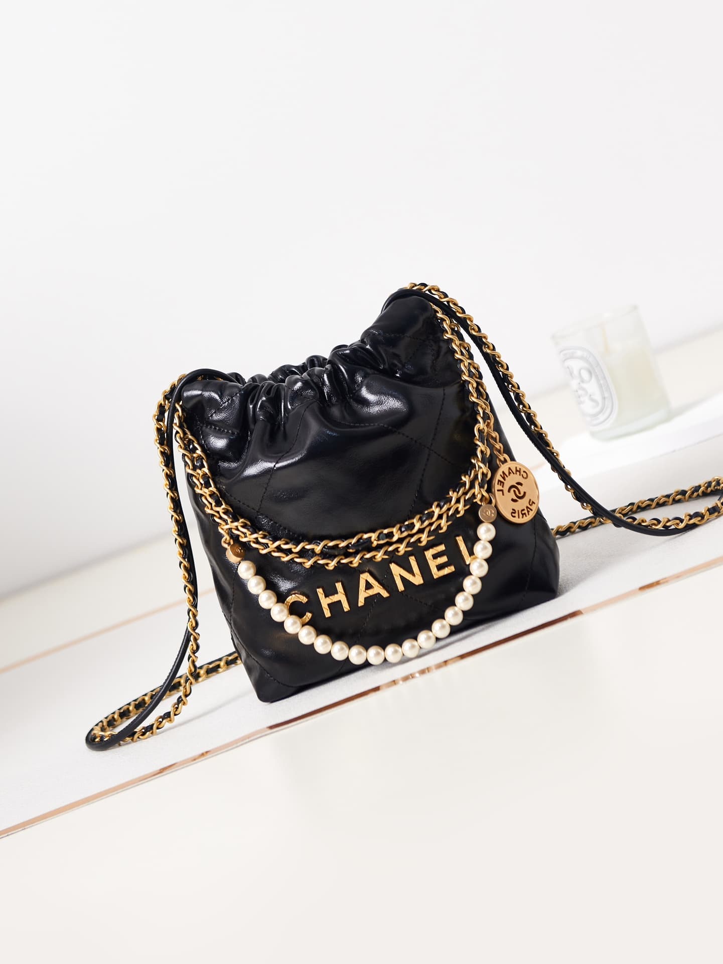 Chanel 22 Bag AS3980