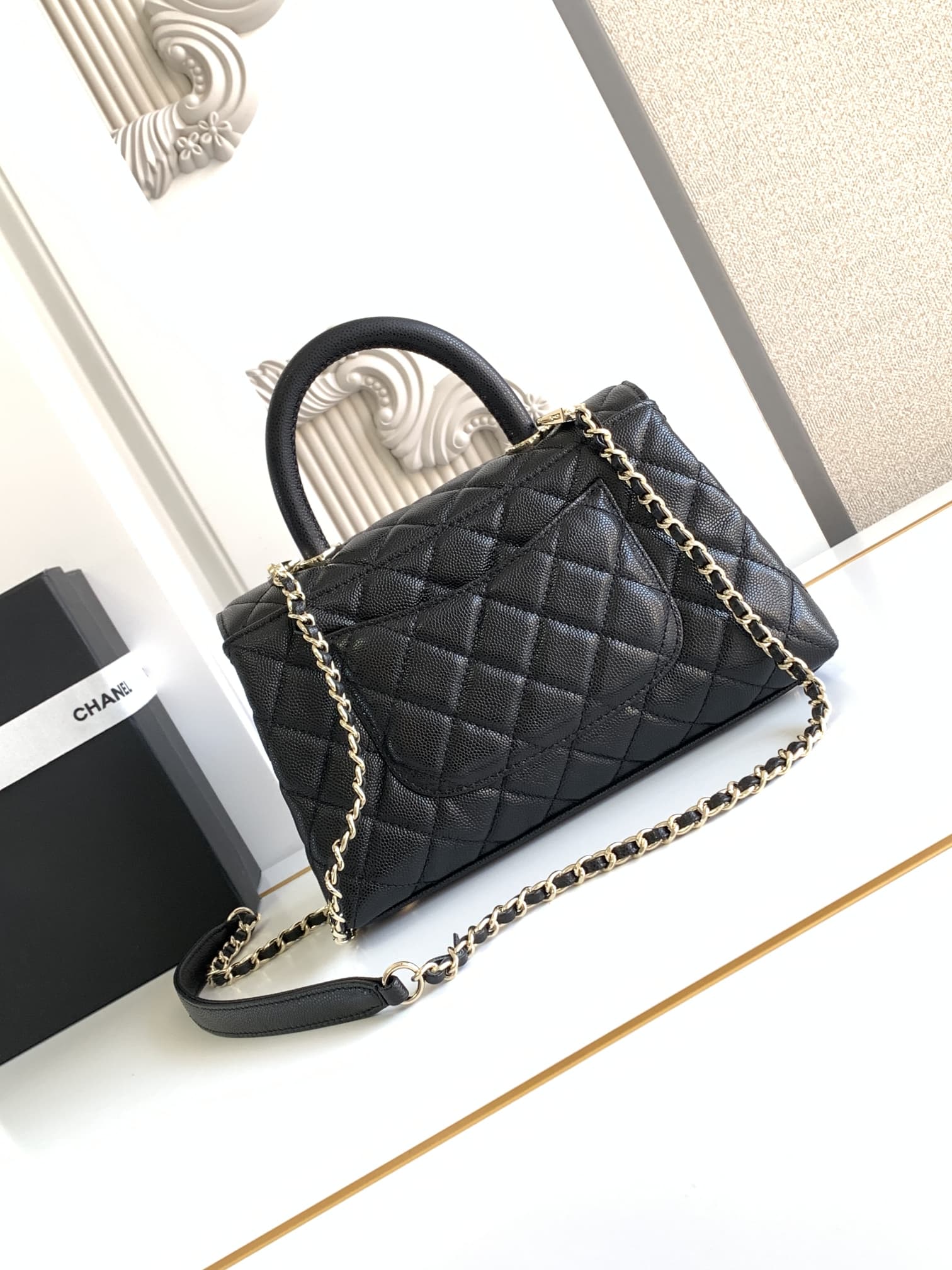 Chanel Coco Handle AS2215