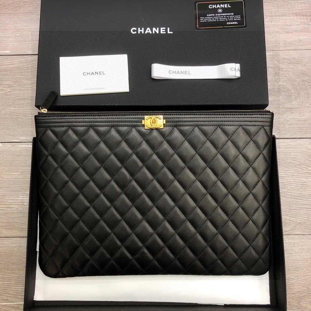 Chanel Leboy 9847