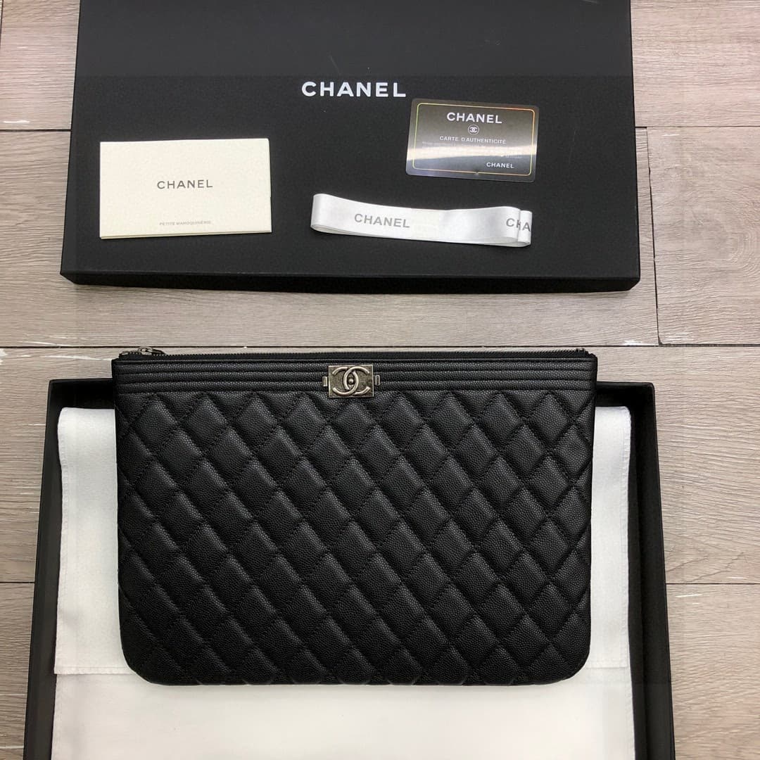 Chanel Leboy 9847-1