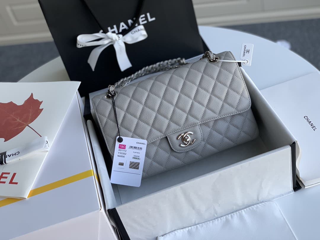 Chanel Medium CF25cm