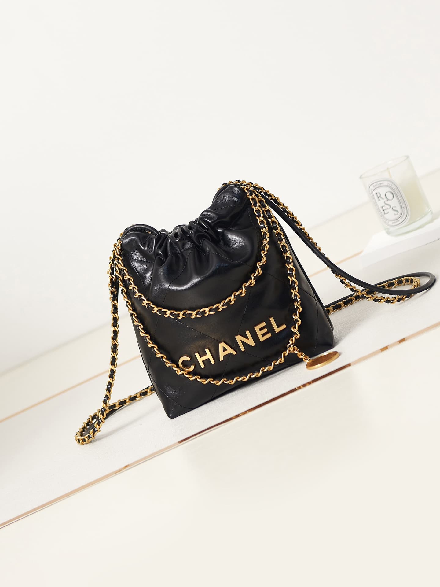 Chanel 22 Bag AS3980