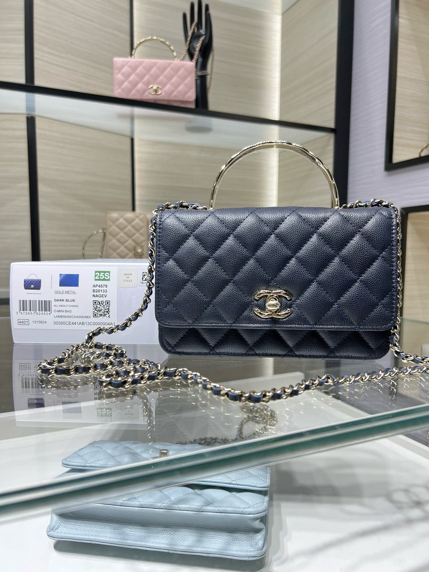 Chanel Coco Woc AP4579Y