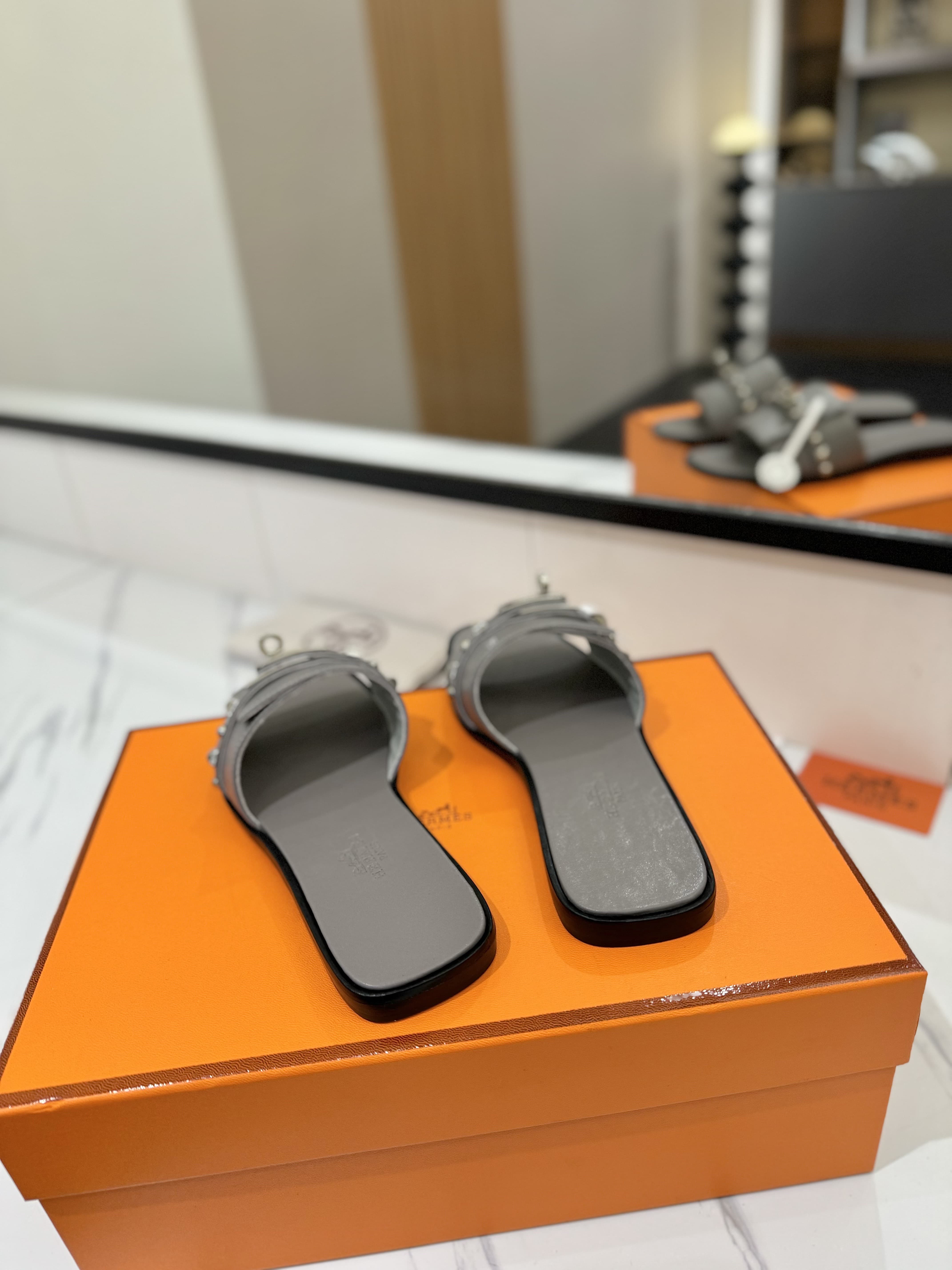 Hermes Slippers