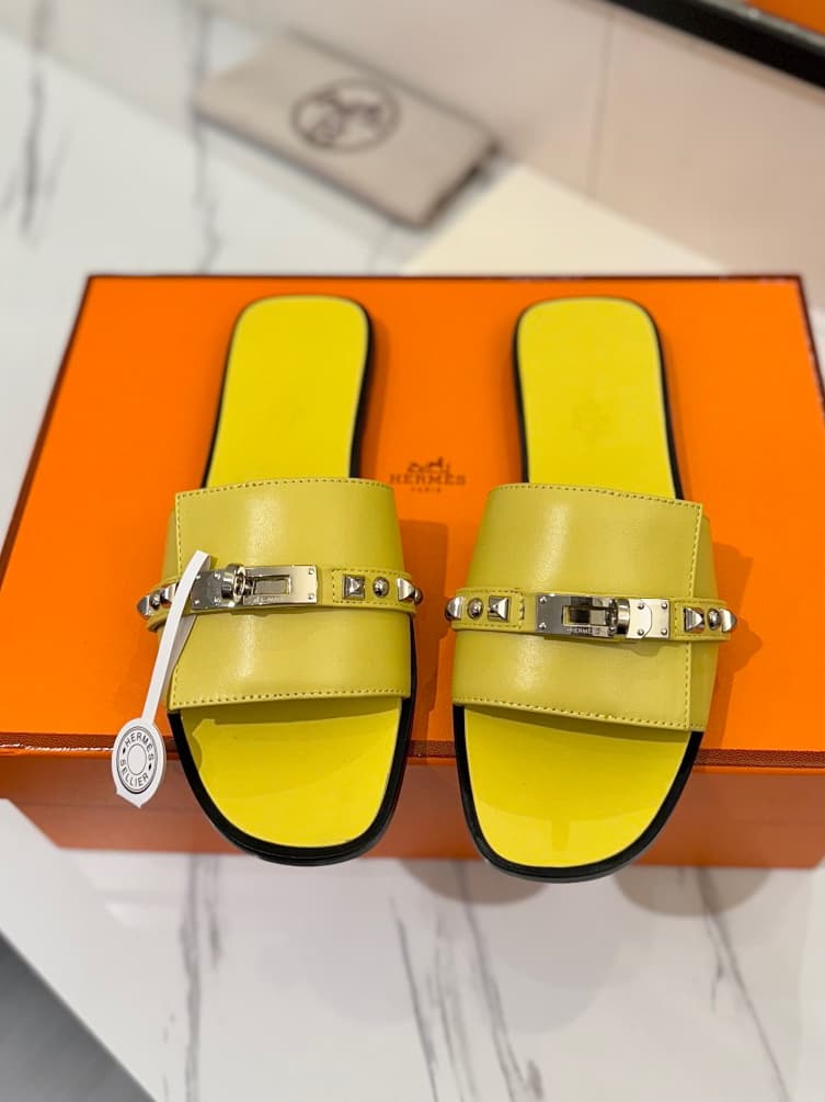 Hermes Slippers