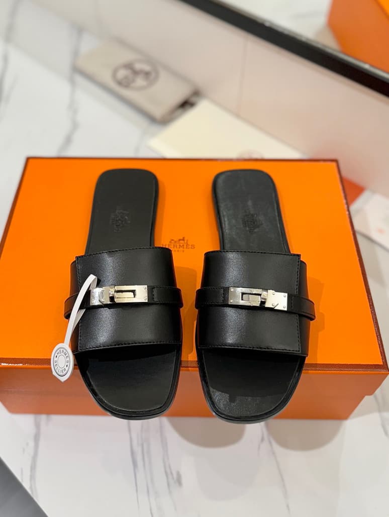 Hermes Slippers
