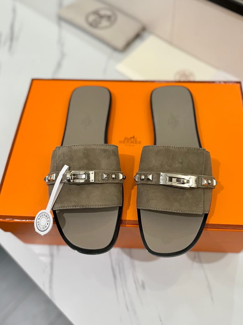Hermes Slippers