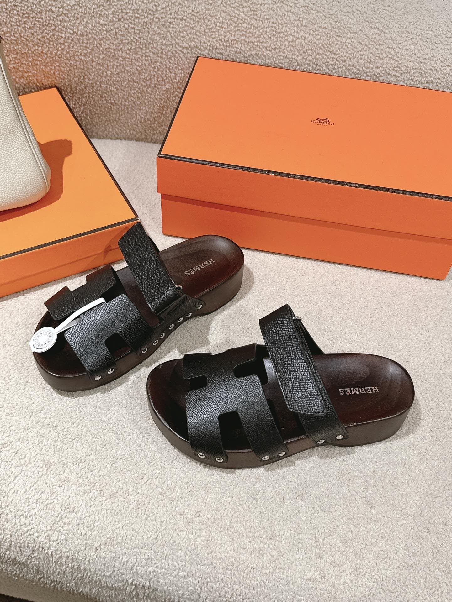 Hermes Slippers