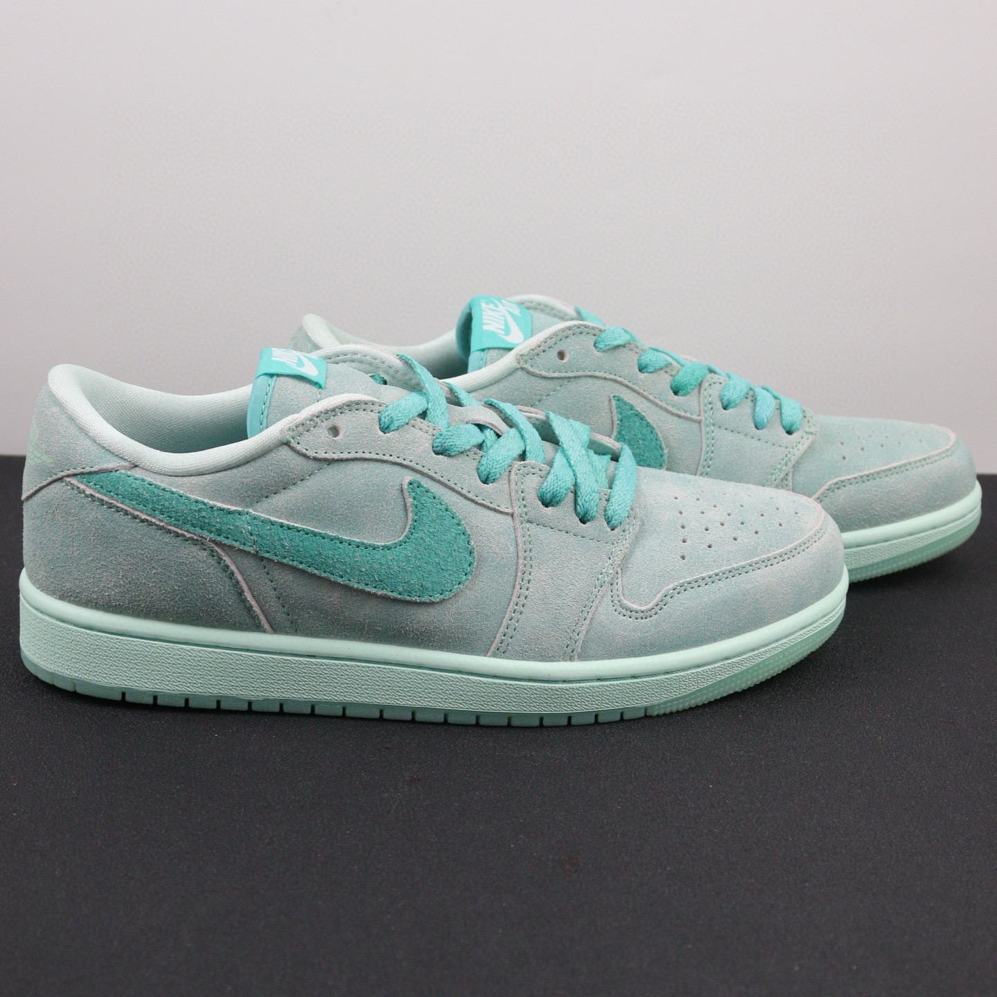 Nike Air Jordan 1 Low