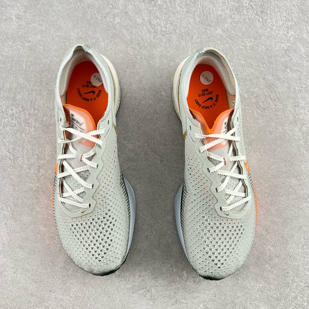 Nike  Zoomx Vaporfly Next% 3