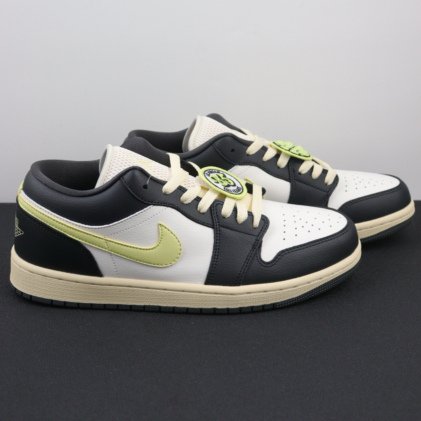 Nike Air Jordan 1 Low