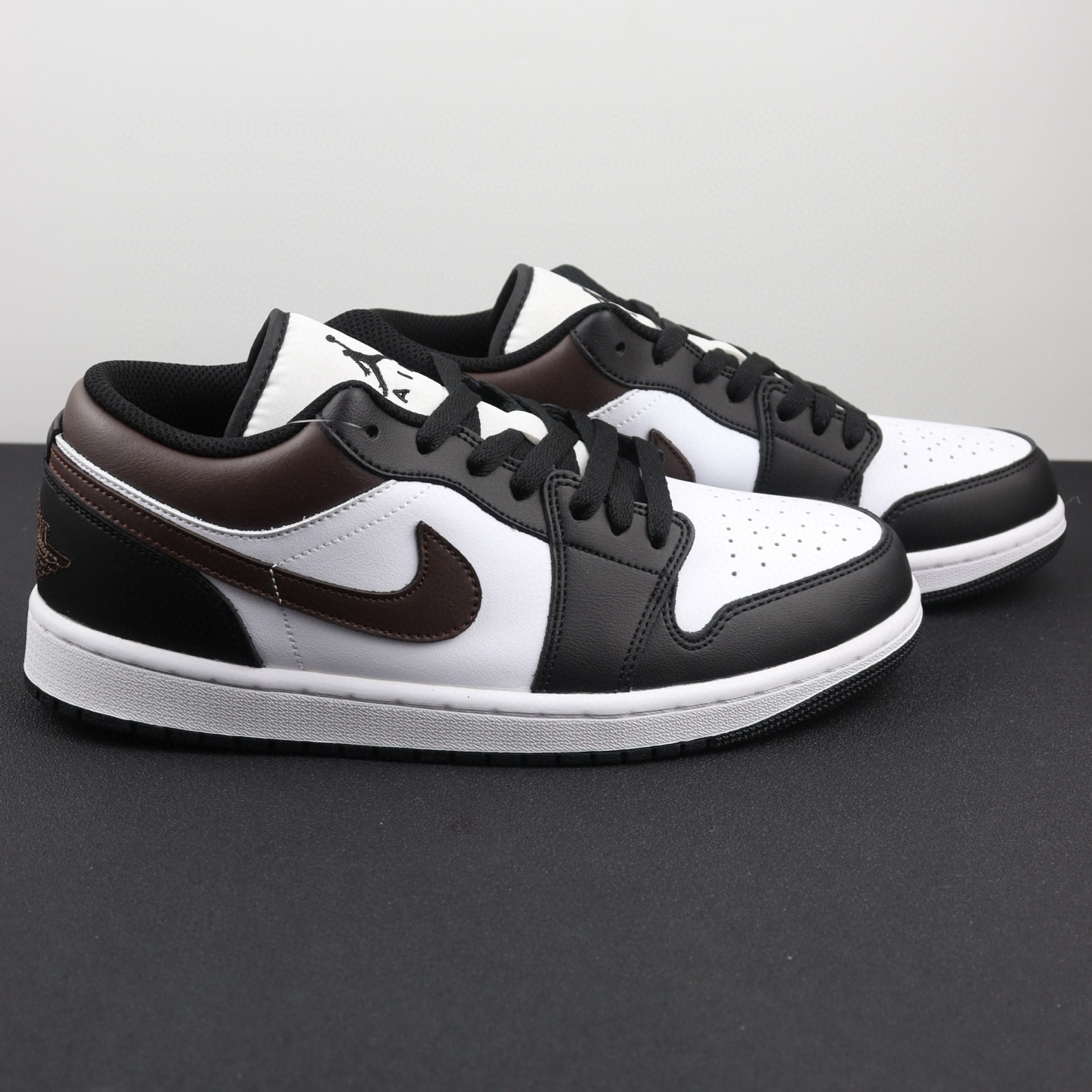 Nike Air Jordan 1 Low