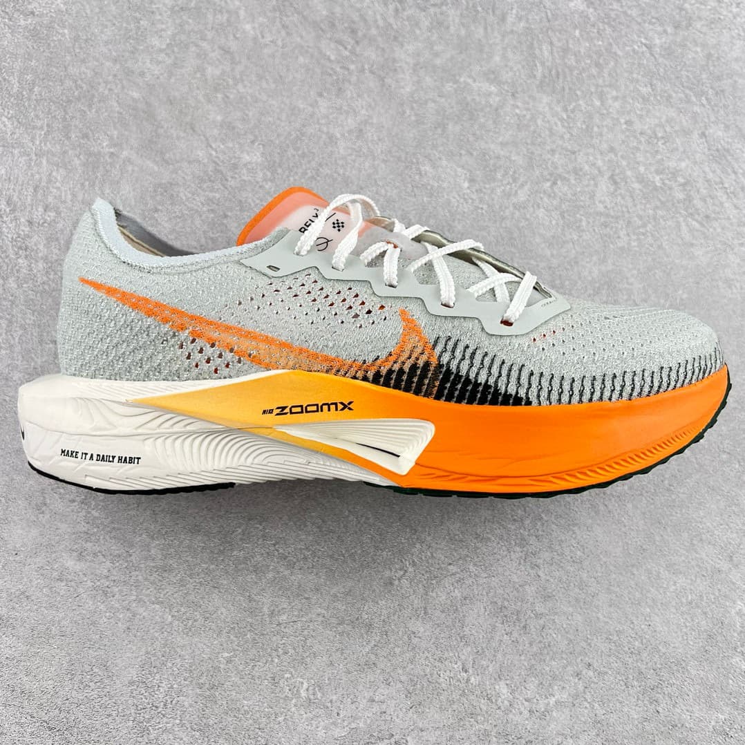 Nike  Zoomx Vaporfly Next% 3