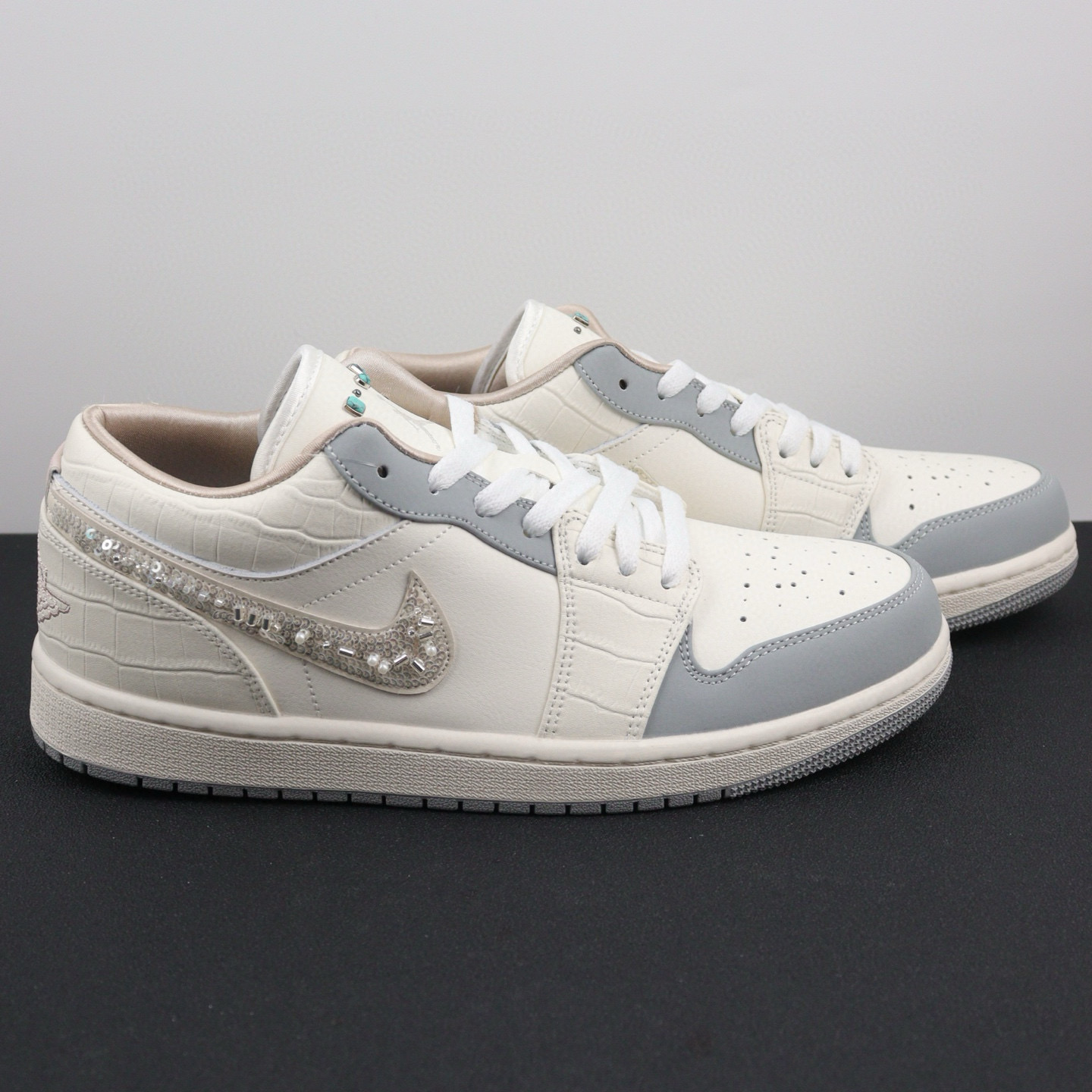 Nike Air Jordan 1 Low