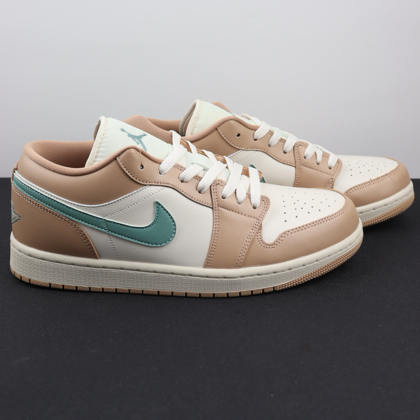 Nike Air Jordan 1 Low