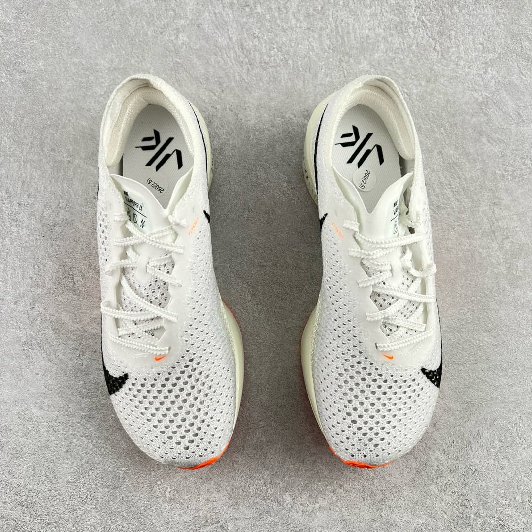 Nike  Zoomx Vaporfly Next% 3