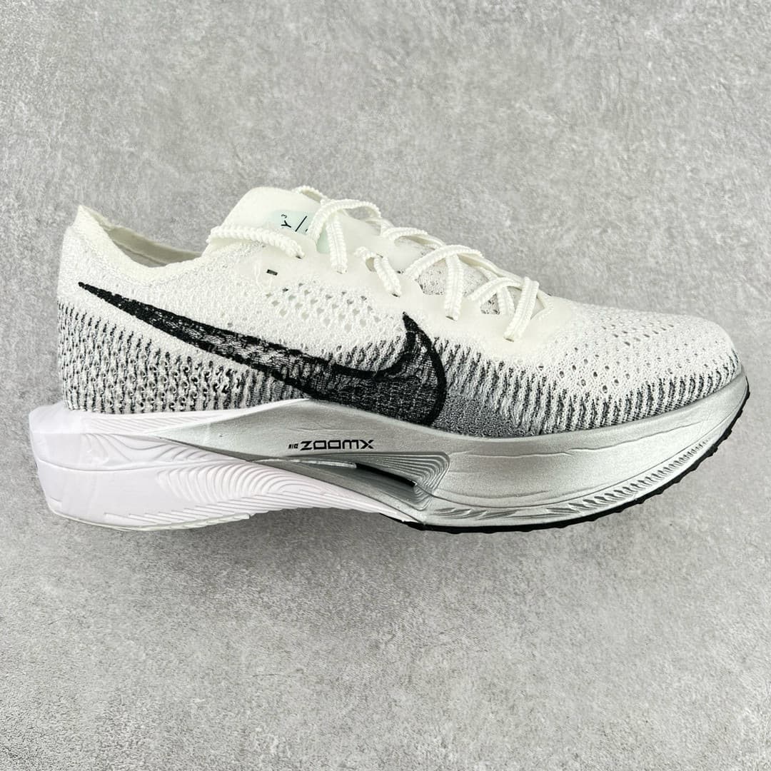 Nike  Zoomx Vaporfly Next% 3