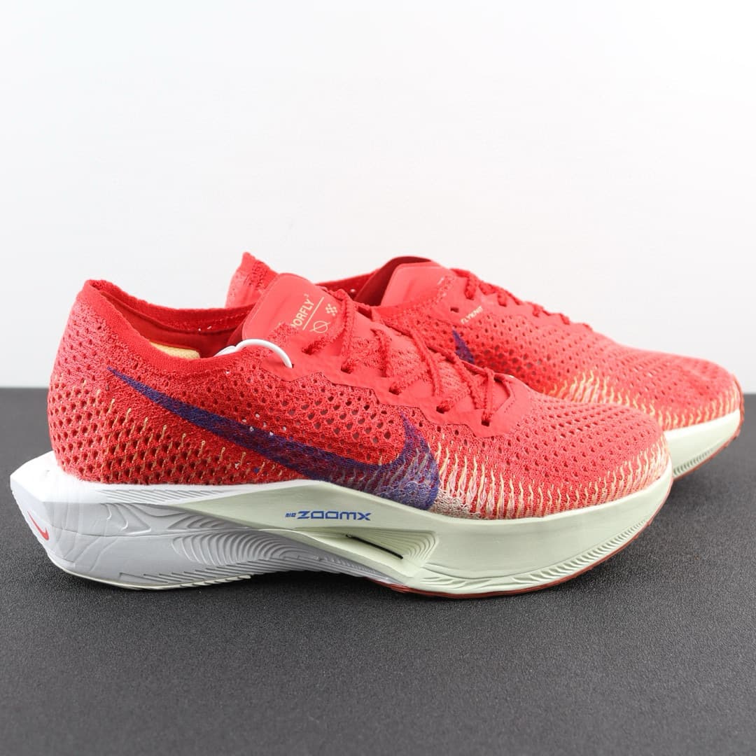 Nike  Zoomx Vaporfly Next% 3