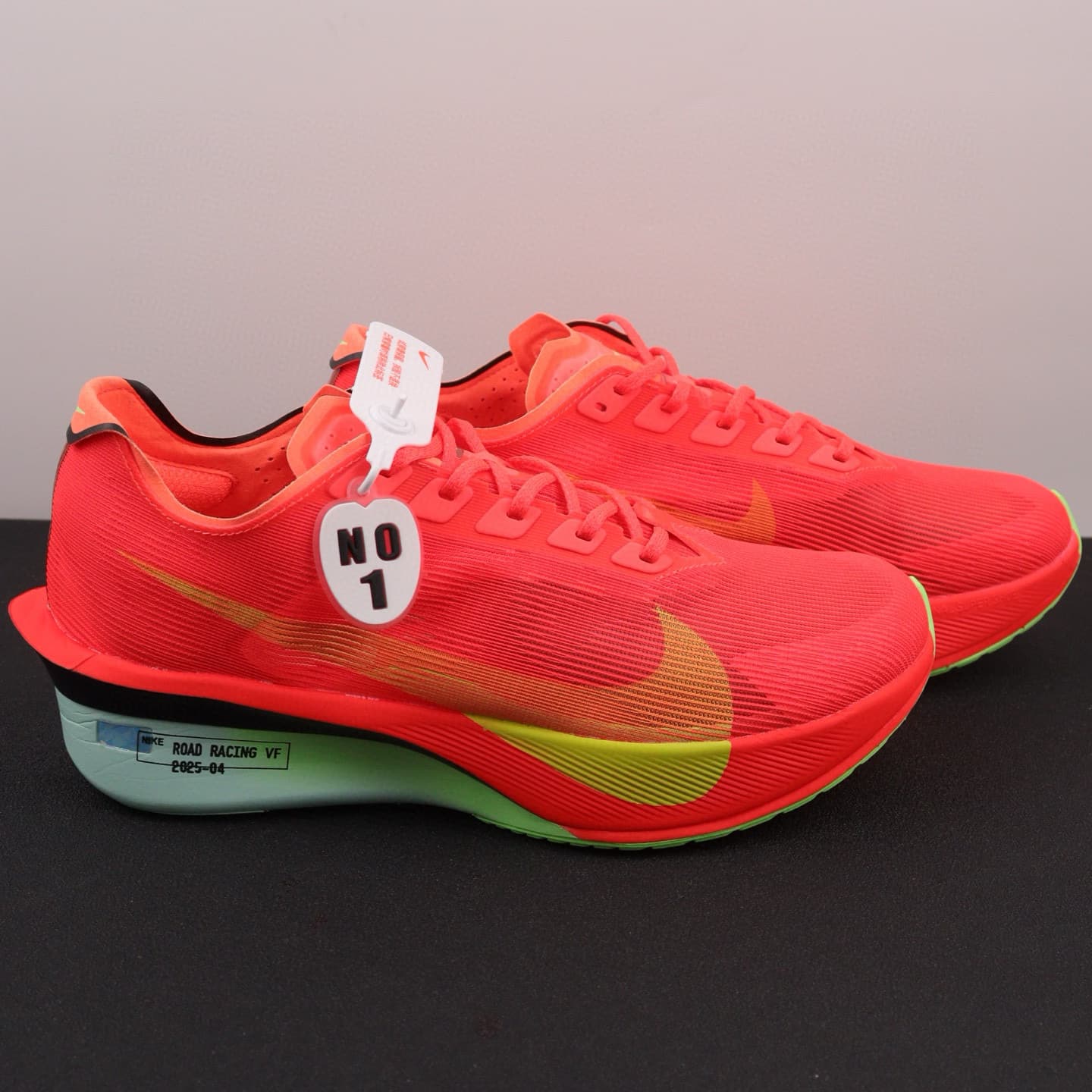 Nike  Zoomx Vaporfly Next% 4