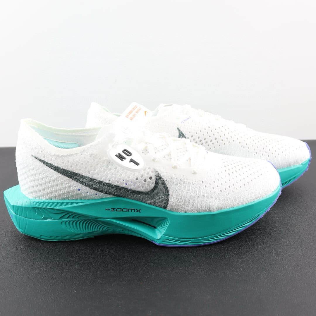 Nike  Zoomx Vaporfly Next% 3