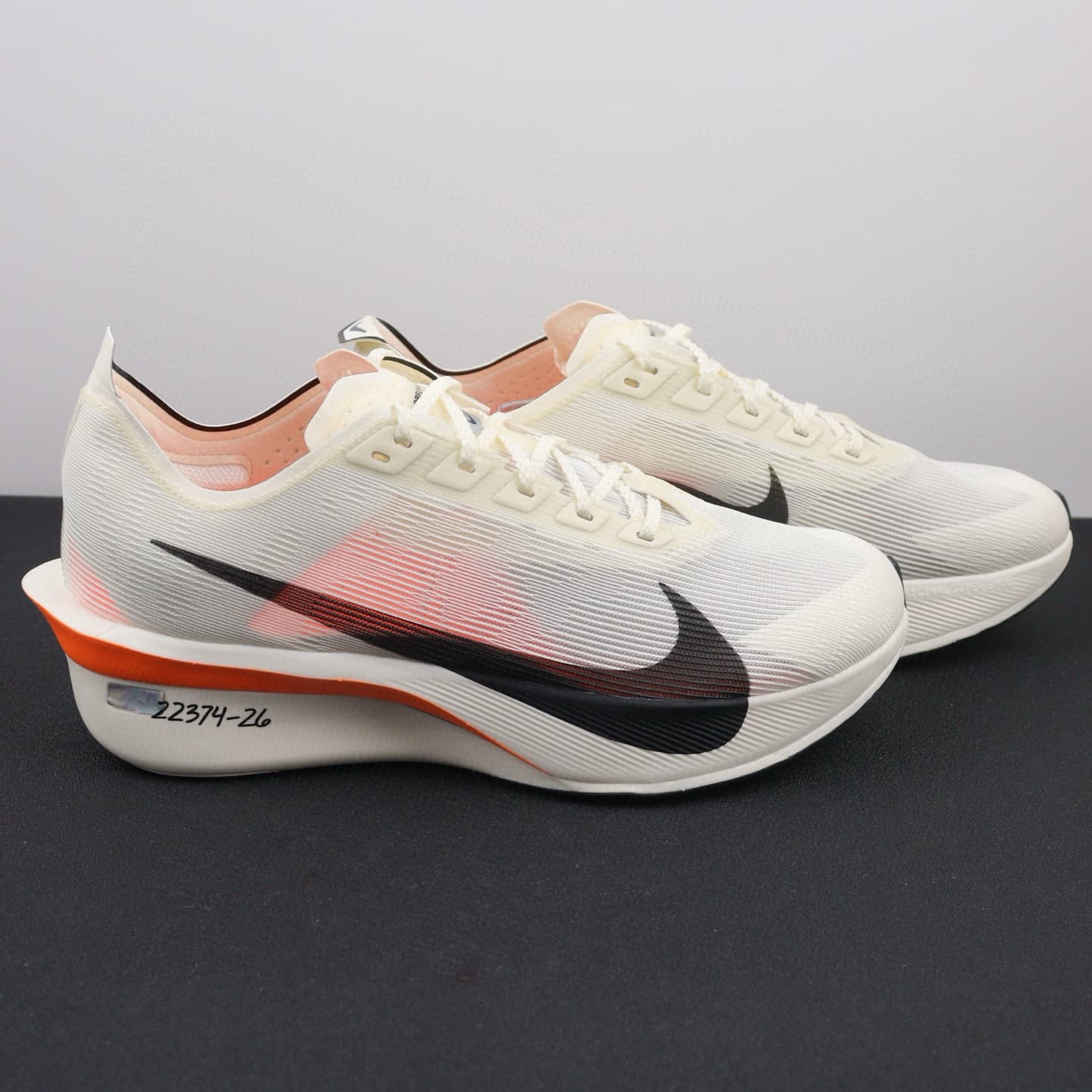Nike  Zoomx Vaporfly Next% 4