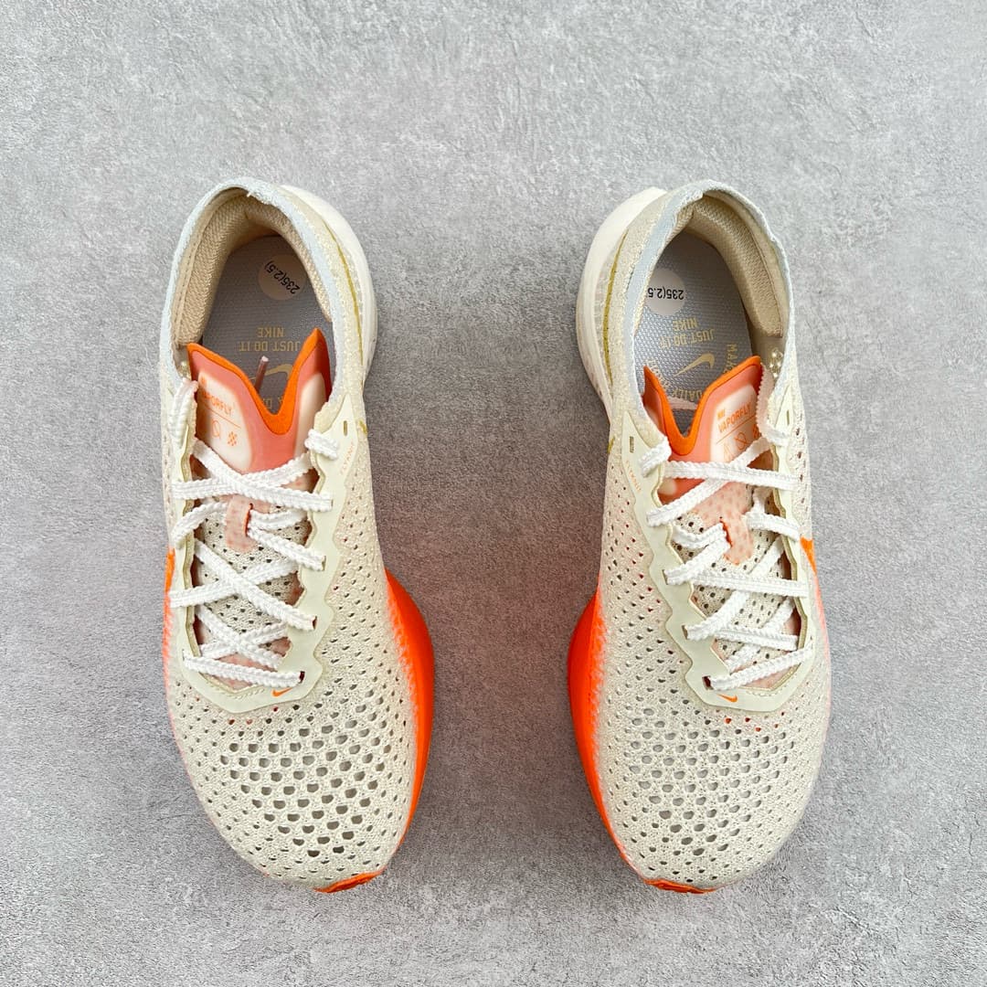 Nike  Zoomx Vaporfly Next% 3