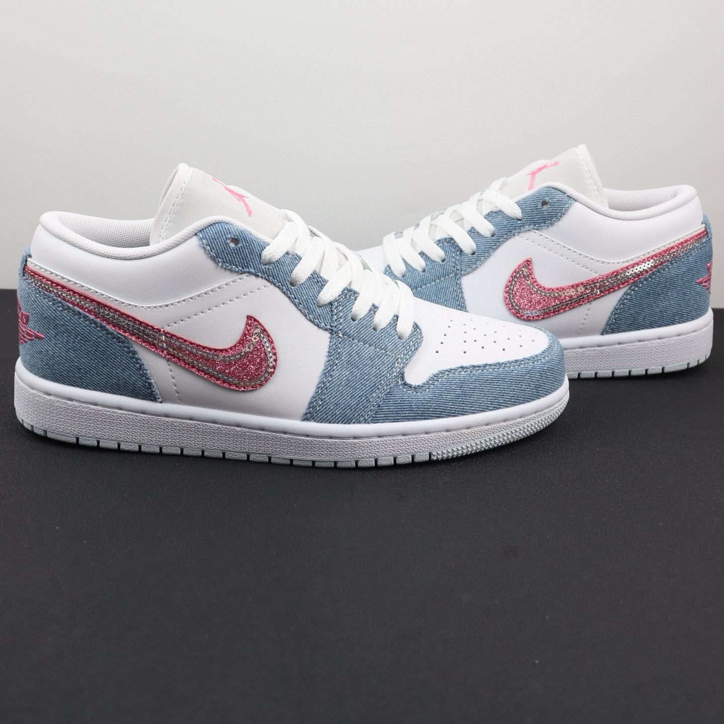 Nike Air Jordan 1 Low