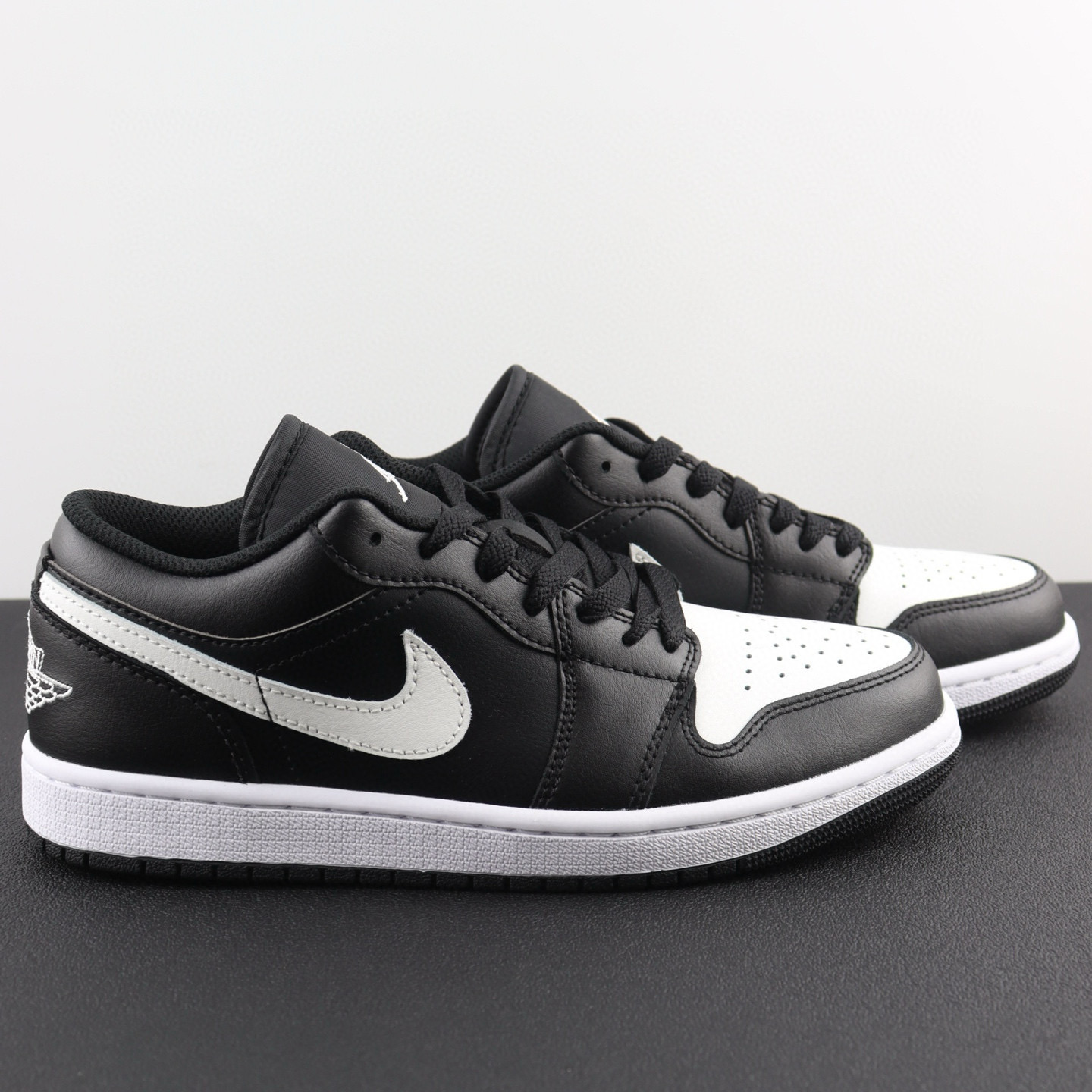 Nike Air Jordan 1 Low