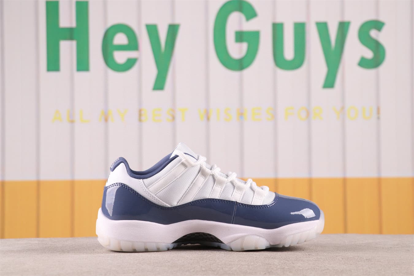 Nike Air Jordan 11 Low