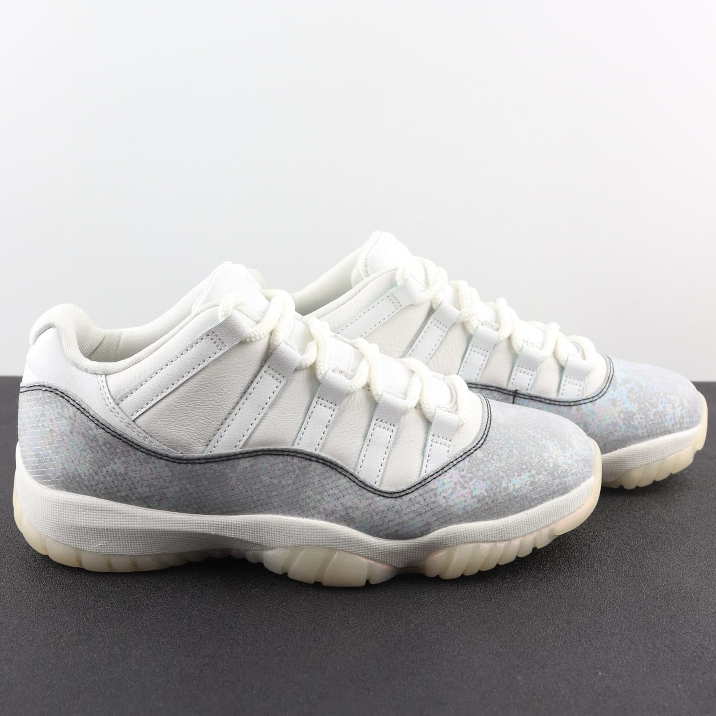 Nike Air Jordan 11 Low