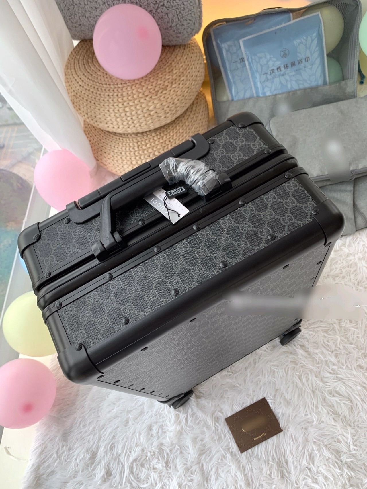 Gucci Suitcase Two Size（20/24 inches）