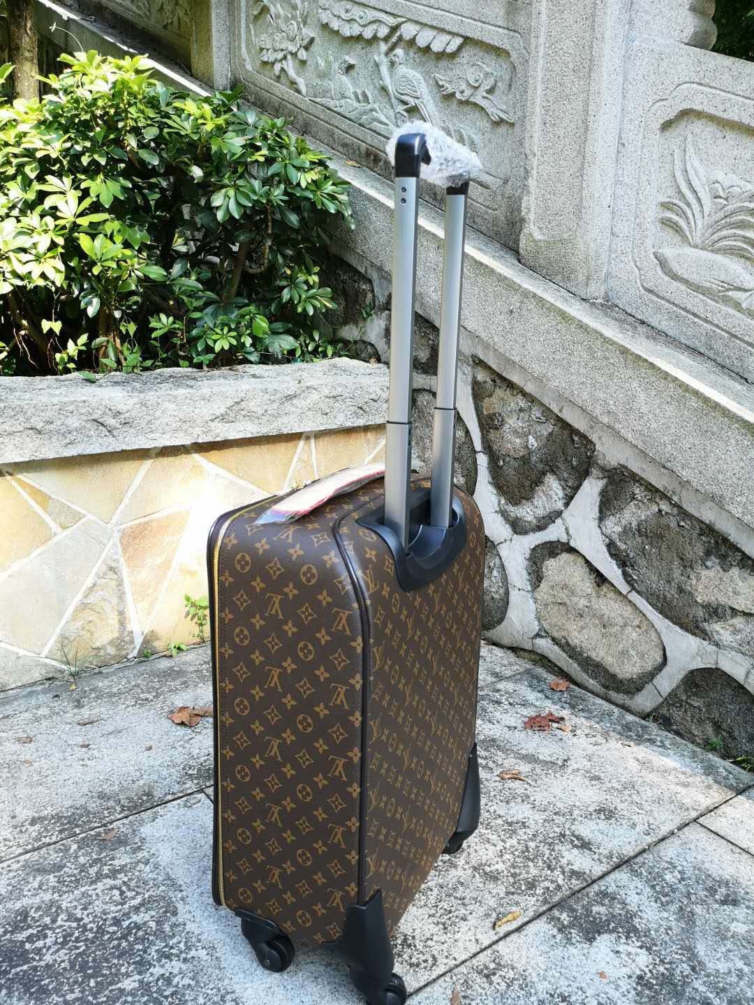 LV Suitcase Two Size（20/24 inches）